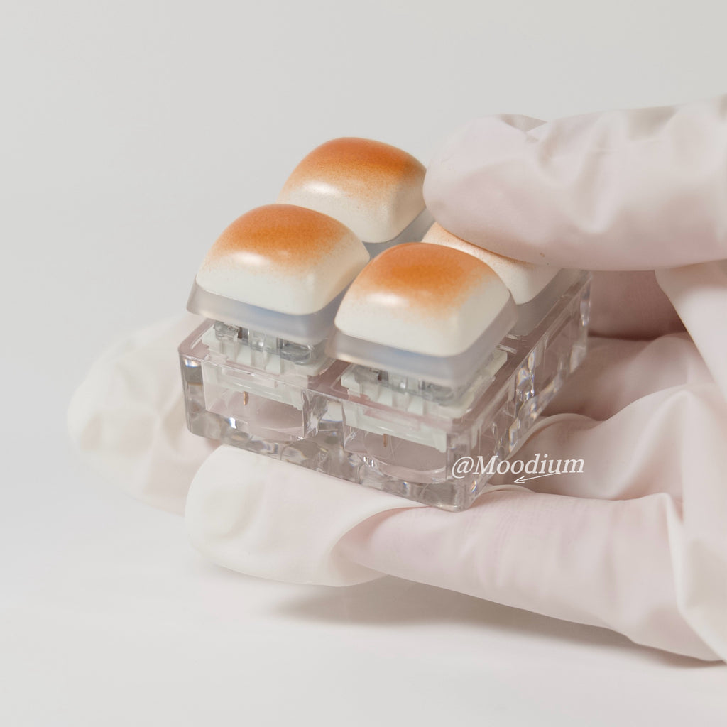 Bread-Toned Click Board