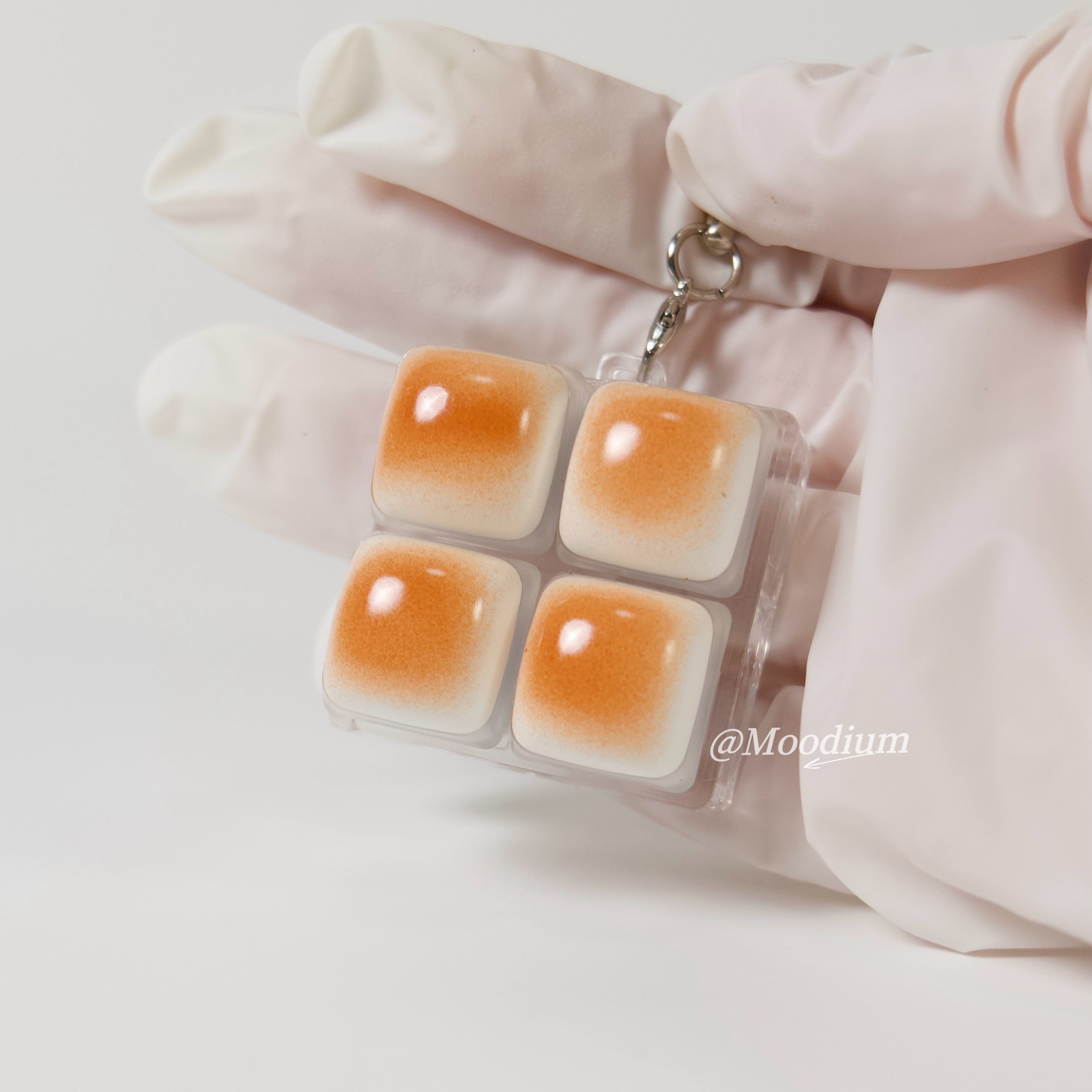 Bread-Toned Click Board