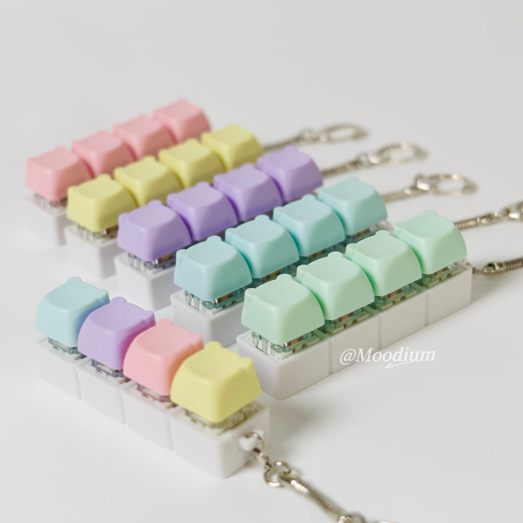 4-Piece Pastel Bear Clicker Board