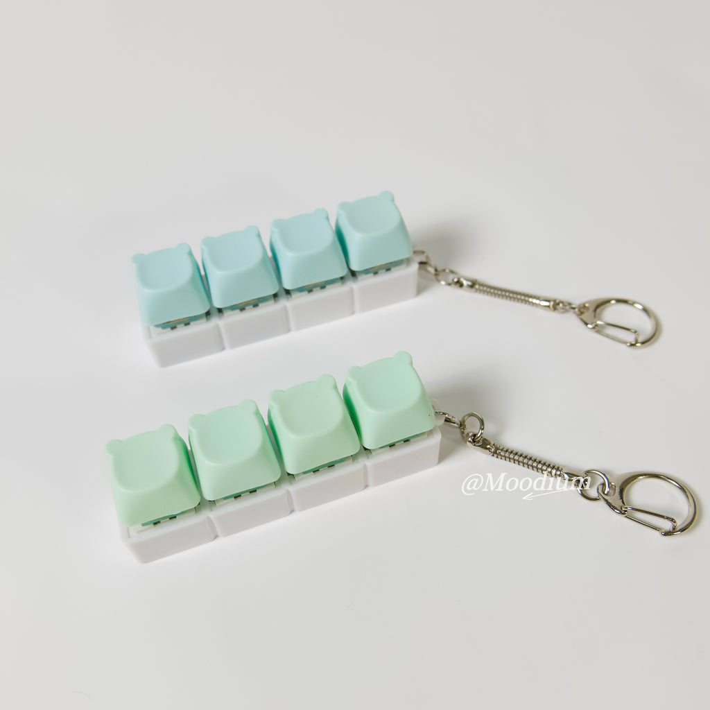 4-Piece Pastel Bear Clicker Board