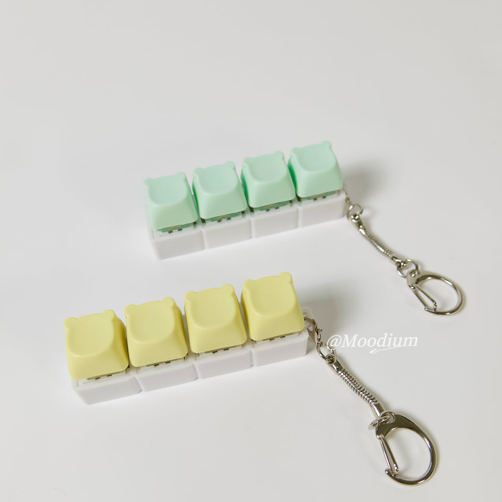 4-Piece Pastel Bear Clicker Board